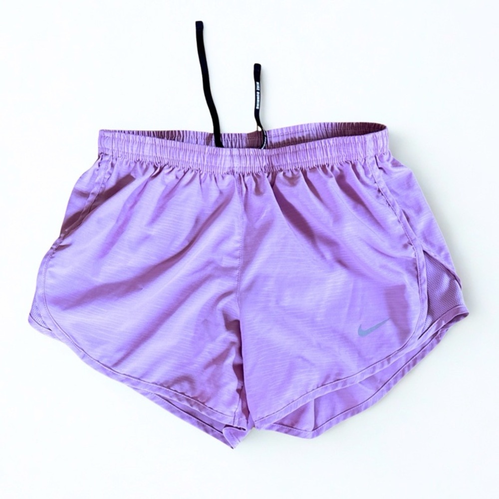 Nike Dri-Fit Running Shorts Lilac Women’s XS Athletic Lined Back & Inside Pocket